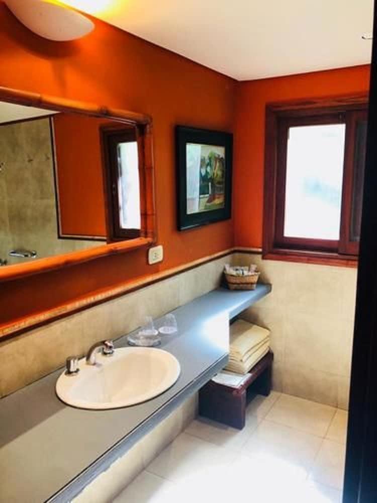 Raices Amambai Lodges Puerto Iguazú Extérieur photo