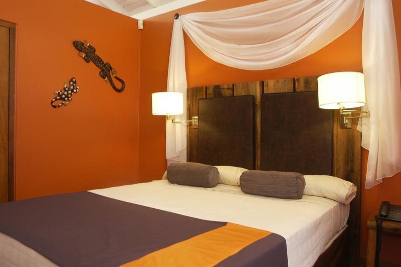 Raices Amambai Lodges Puerto Iguazú Extérieur photo