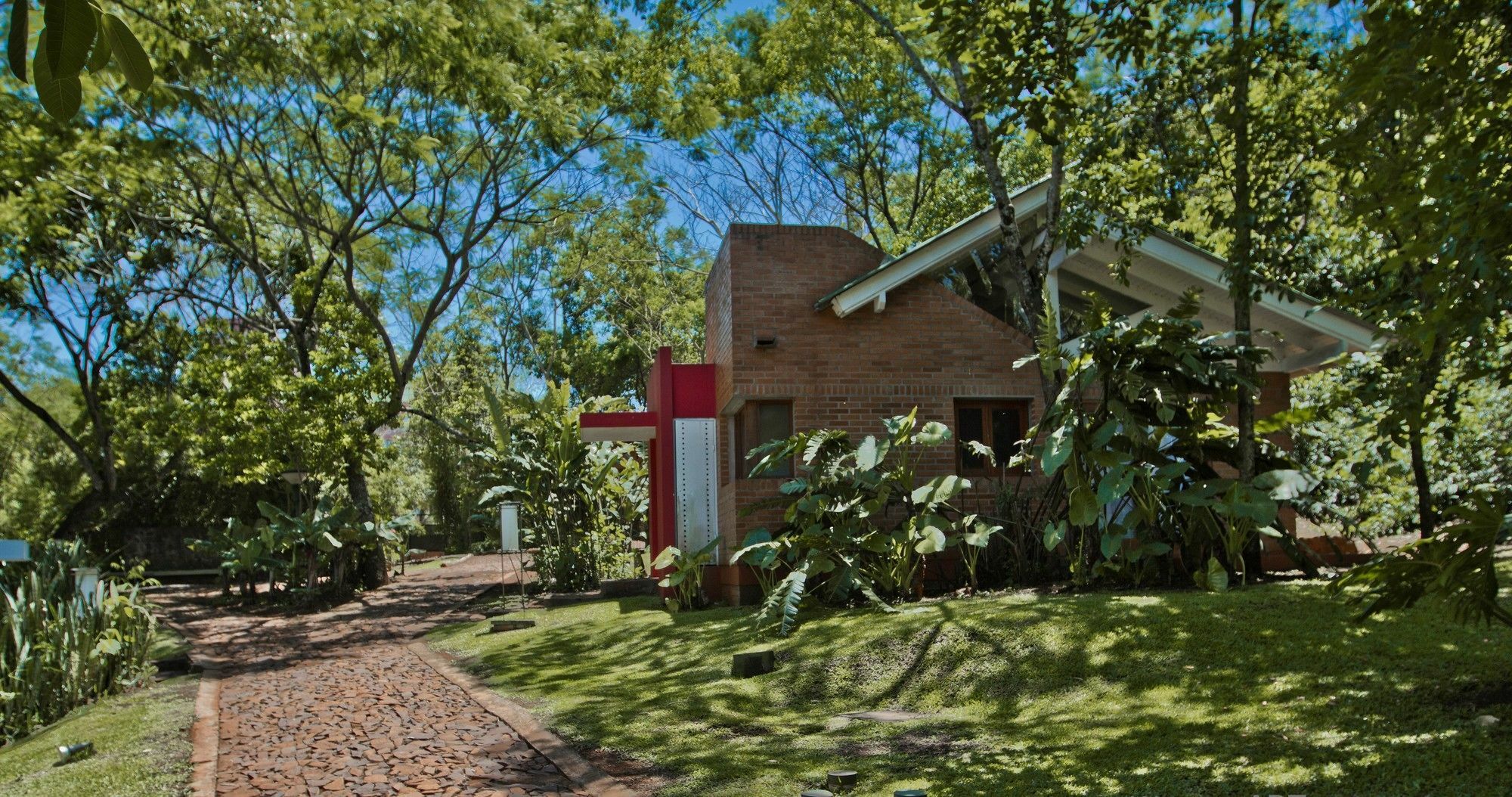 Raices Amambai Lodges Puerto Iguazú Extérieur photo
