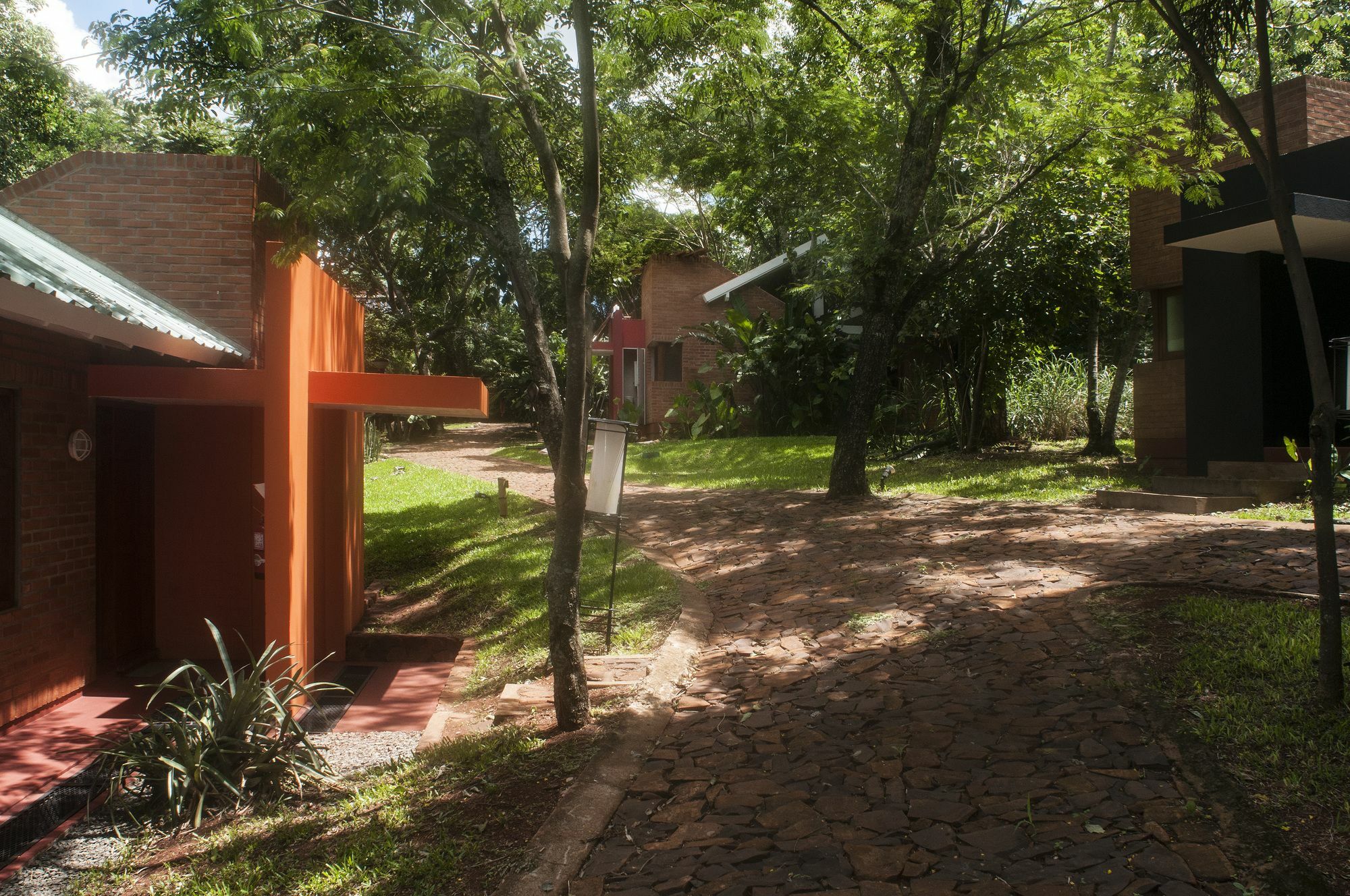 Raices Amambai Lodges Puerto Iguazú Extérieur photo