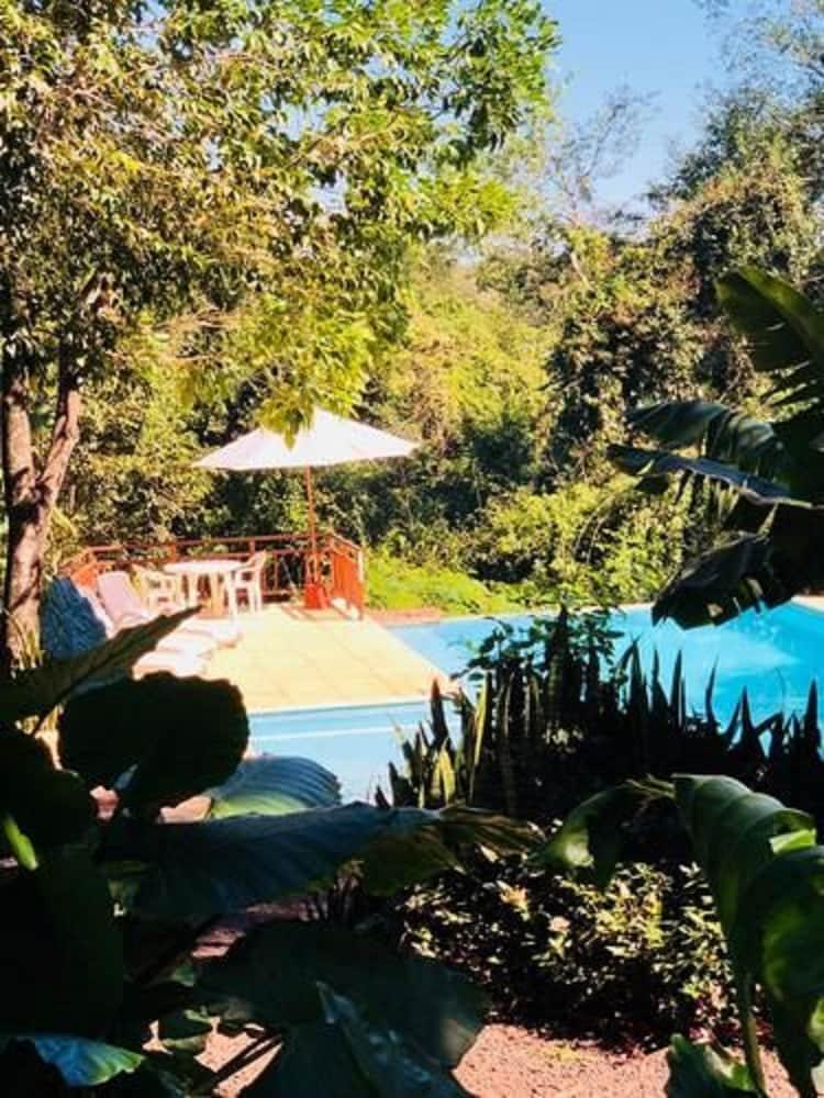 Raices Amambai Lodges Puerto Iguazú Extérieur photo